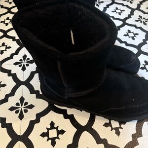 🐻Bearpaw Black Suede Boots men’s size 10.5.